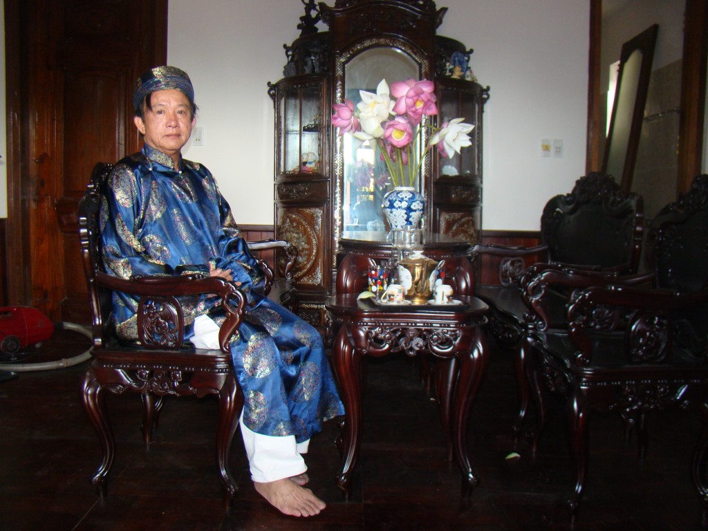 M. Nguyen, l'ancien directeur du Centre de préservation des patrimoines de Hue